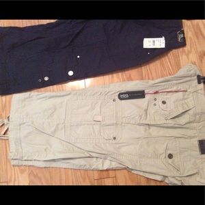 Khaki capri size 14p